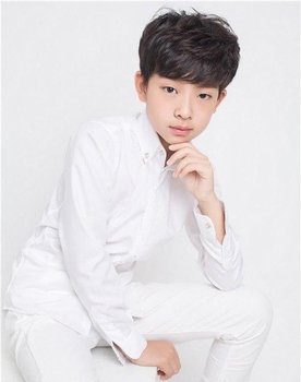 Chen Zhelun as 大曹芳
