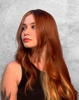 Yasmin Soares as Bárbara