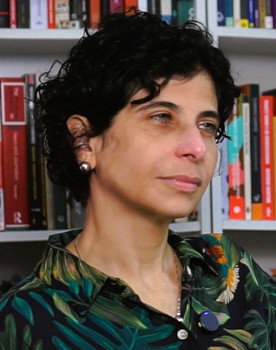 Ana Paula Goulart Ribeiro as Ana Paula Goulart