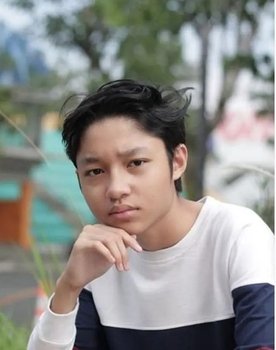 Kiesha Alvaro as Raim Laode