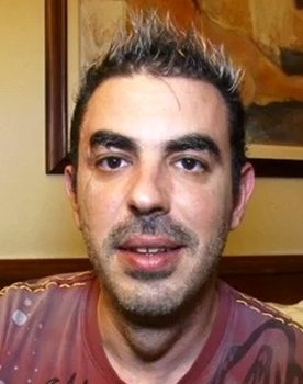 Η επανάσταση του λαού πάνω στη γυναίκα του υπουργού
