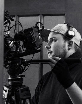 Victor Tikhanov as Teenage Boy 4