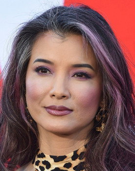 Kelly Hu