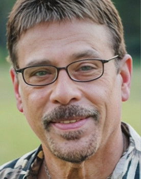 Don Ortolano as Tommy Ortel