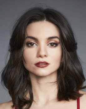 Lauren LaVera