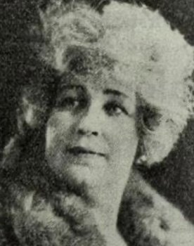 Estelle Evans