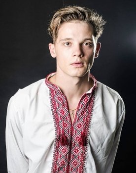 Aleksandr Piskunov as Pyotr - syn Mariny