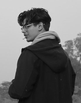 Vineet Nandwana as Len