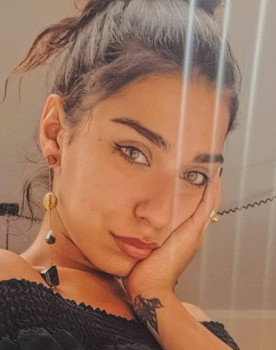 Ελευθερία Κοντογεώργη as Vasiliki