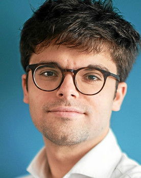 Raphaël Llorca as Self - Guest