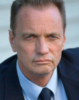 Gregory Scott Cummins as Luther McDonald