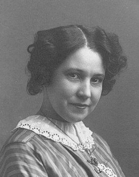 Sofya Khalyutina as Katerina Fyodorovna Erlikh