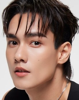 Asre Wattanayakul as 