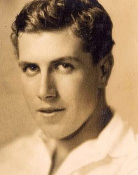 Richard Walling as Johnny Spencer