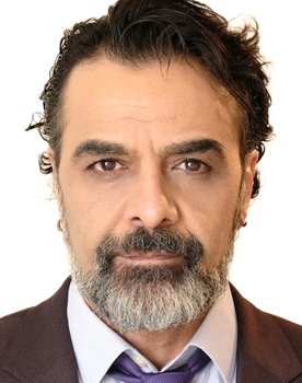 Egemen Ertürk as Taksici Şevket