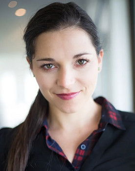 Danieyella Rodin as Anna's Daughter