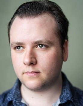 Theodore Rosenblum as Pauly / Waiter