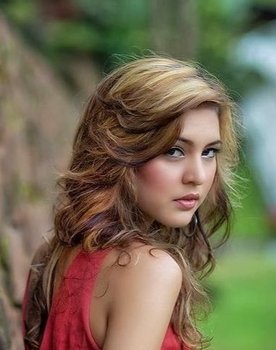 Caroline Elodie