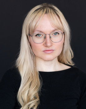 Kyrstyn Kumor as The Ballerina