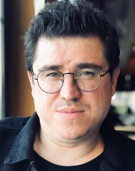 İbrahim Büyükak as Büyük Seyis
