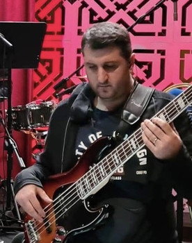 Hovhannes Harutunyan as as himself