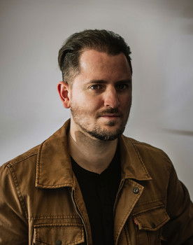 Alex Perri as Boyfriend