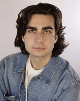 Austin Duplantis as Valefar