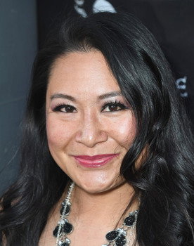 Christine W Chen