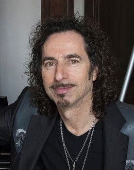 Ed Roth as Keyboards