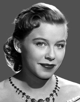 Dinah Hinz as Lissy