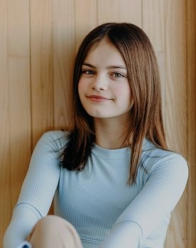 Presley Allard as Haley Alonzo