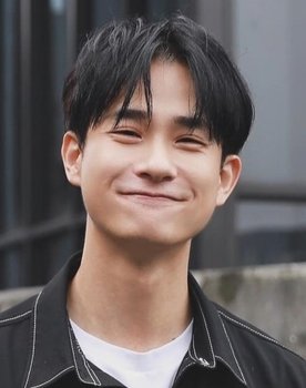 Yan-Ze Lu