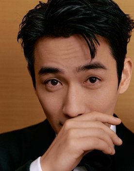 Zhu Yilong as 