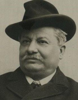 Giovanni Pascoli as Self (archive footage) (uncredited)