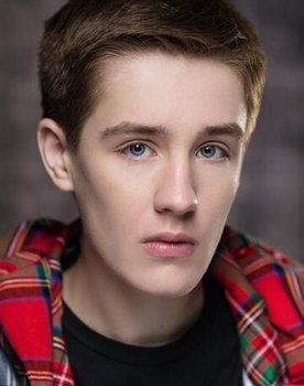 Archie Lyndhurst