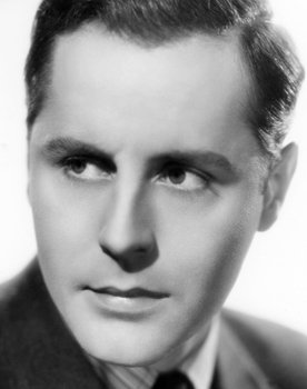 Thomas Beck as Tom Nelson
