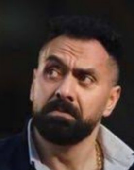 Ahmed Abdallah as كارم فتح الله