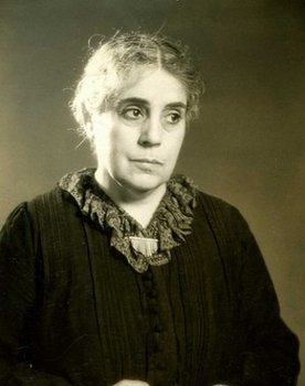 Beryl Mercer as Joyce