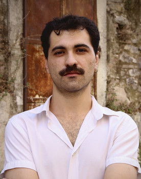 Bekir Efe Demetgül as Semih