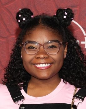 Taylor Cora as Winter