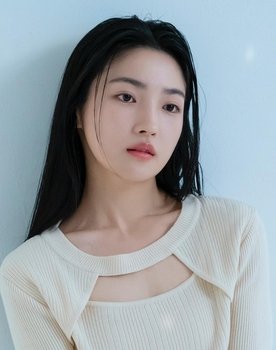 Chun Young-min as Young Kim Young-joo