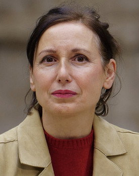 María Ruido as 