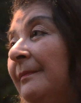 Elaine Cristina de Olive as Sra. Rossi