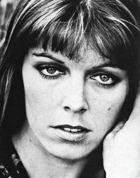 Micaela Pignatelli as Cristina Martini
