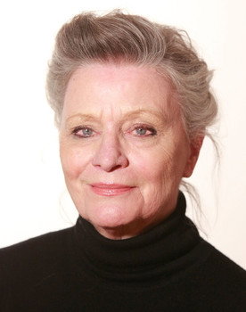 Manuela Alphons