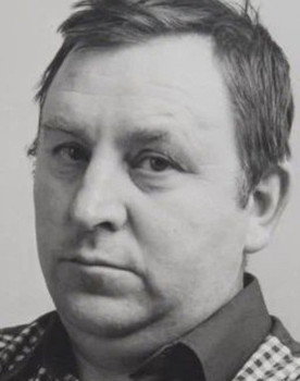 Viktor Mikhaylov as Pavel Egorovich