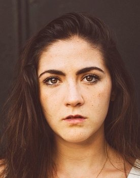 Isabelle Fuhrman Photo