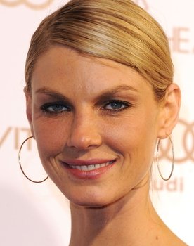 Angela Lindvall