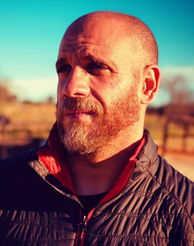 Ricardo Rocca as Sniper