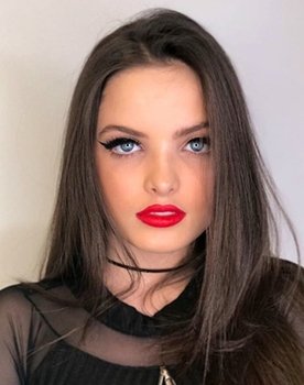 Giovanna Chaves